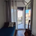 Apartment Urban Nest Modern Near Center