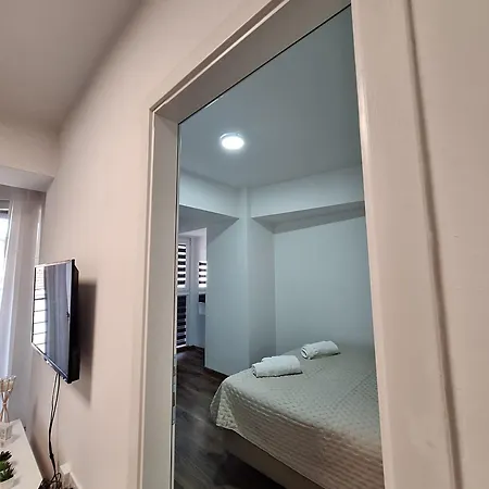 Urban Nest Modern Near Center *