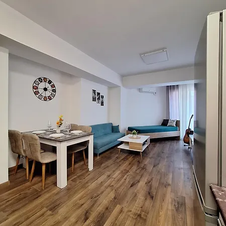 Urban Nest Modern Near Center * Skopje