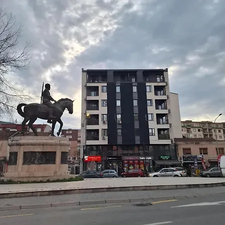 Urban Nest Modern Near Center