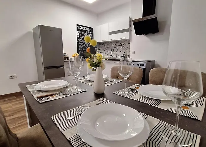 Urban Nest Modern Near Center * Skopje