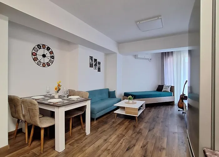 Urban Nest Modern Near Center * Skopje